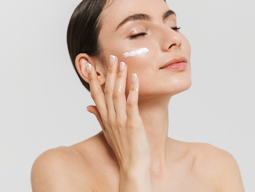 Youthful Glow: How Facial Skin Treatments Can Turn Back the Clock